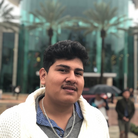 Meet your Posher, Mario - Picture 1 of 1